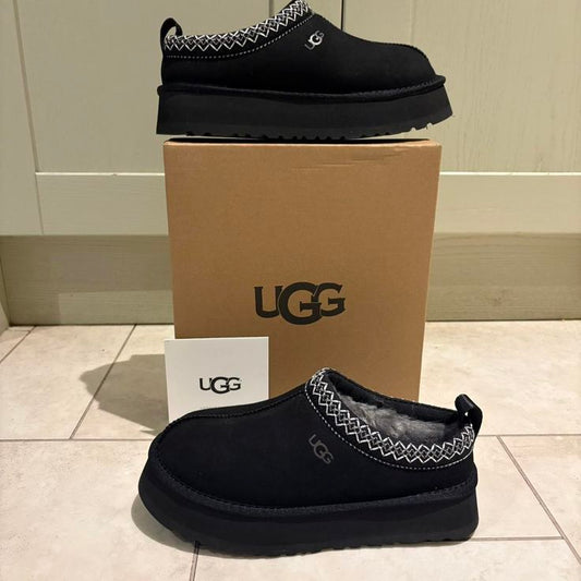 UGG
